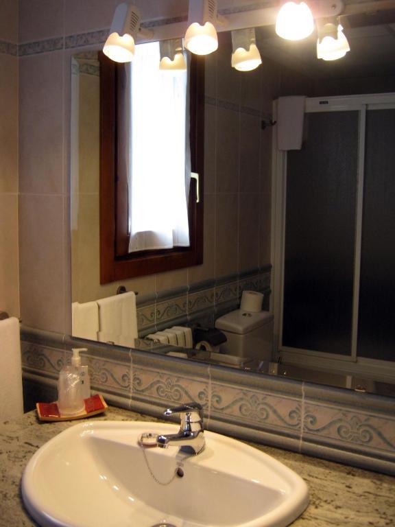 Casa La Abadia Guest House Cerler Bilik gambar